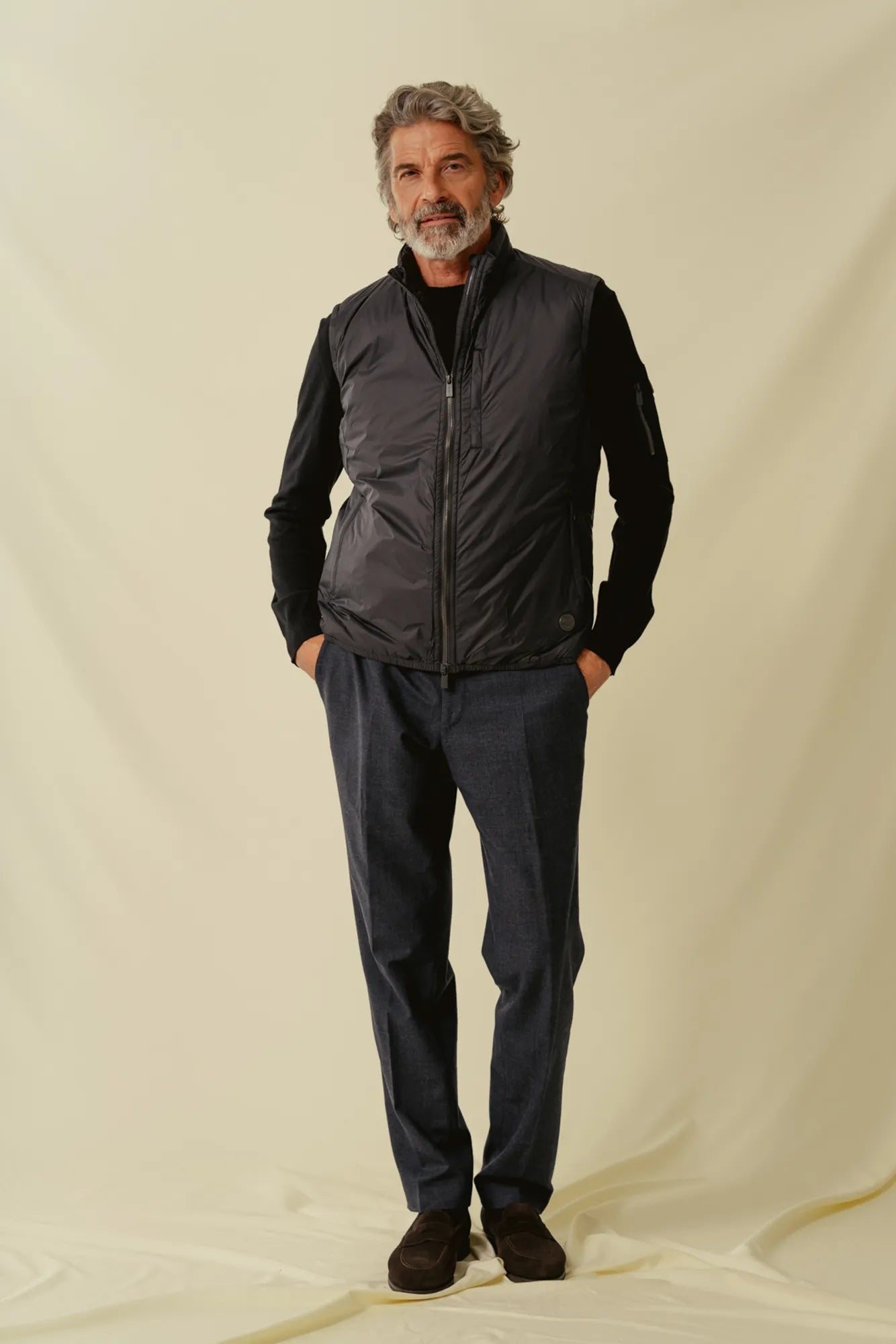Burano_BLANK_black_1