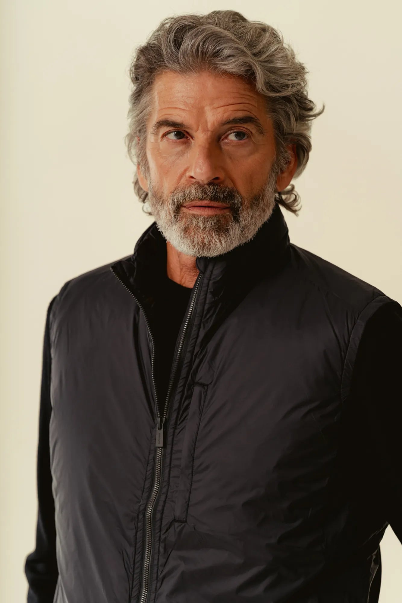 Burano_BLANK_black_6