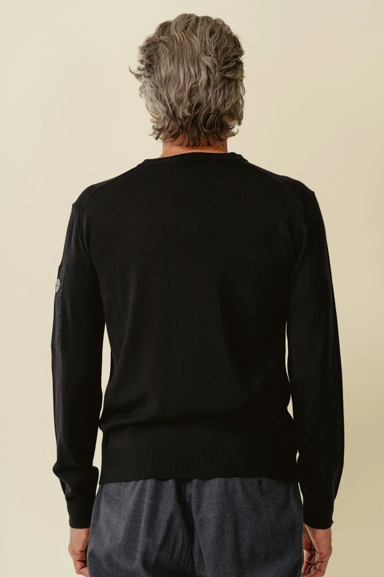 Carrera_BLANK_black_5