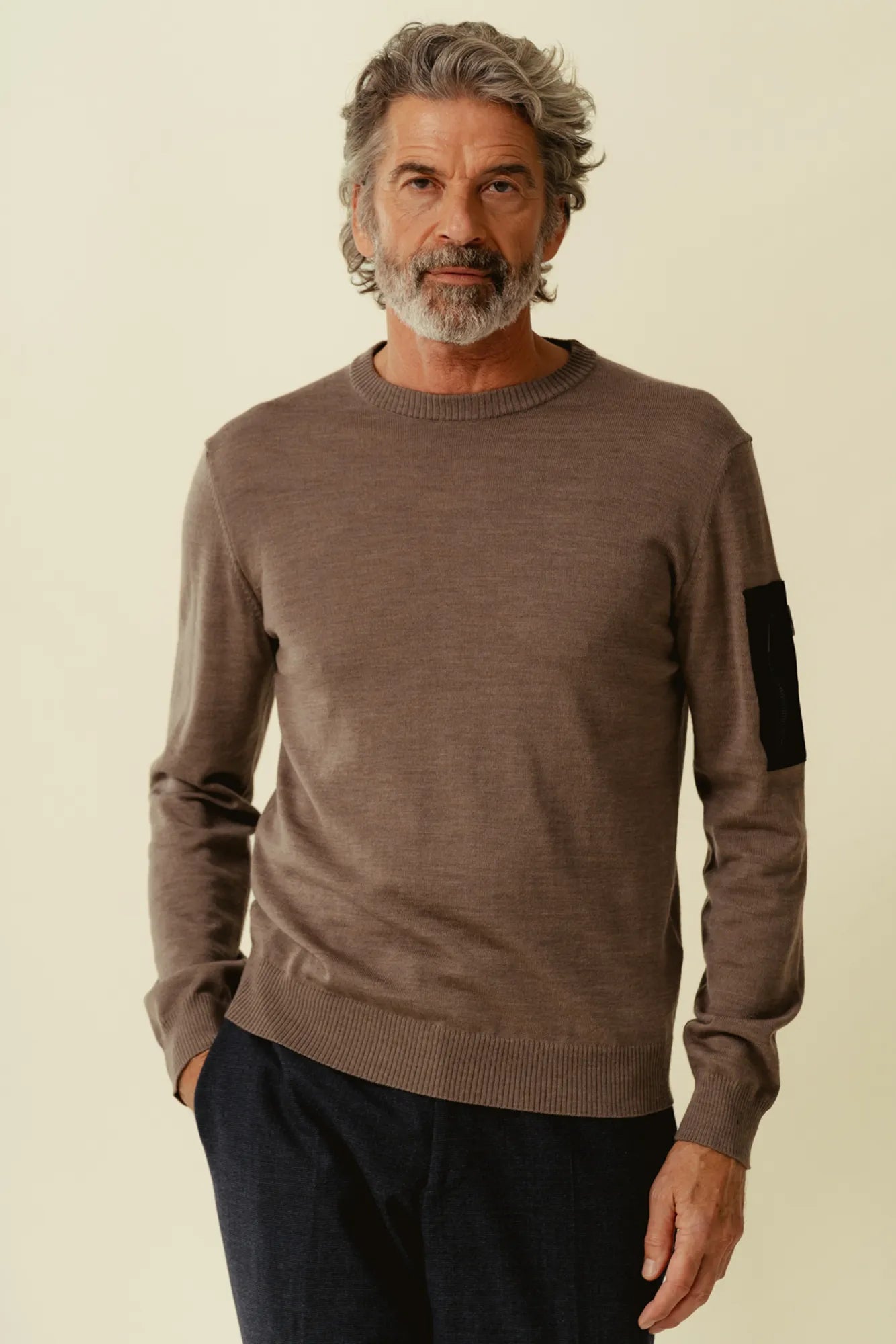 Carrera_BLANK_brown_1