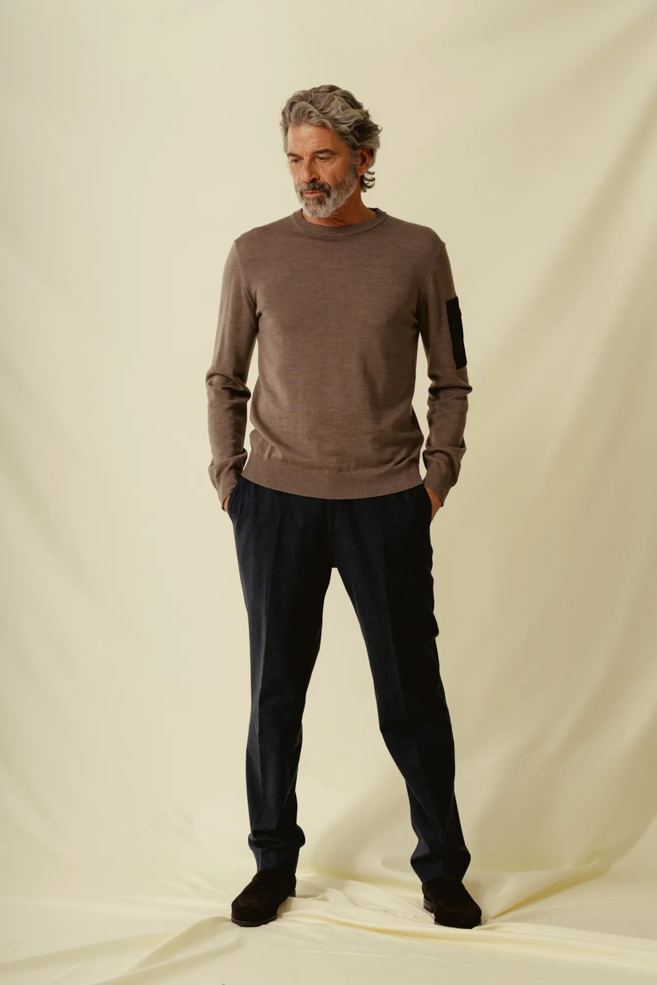 Carrera_BLANK_brown_2
