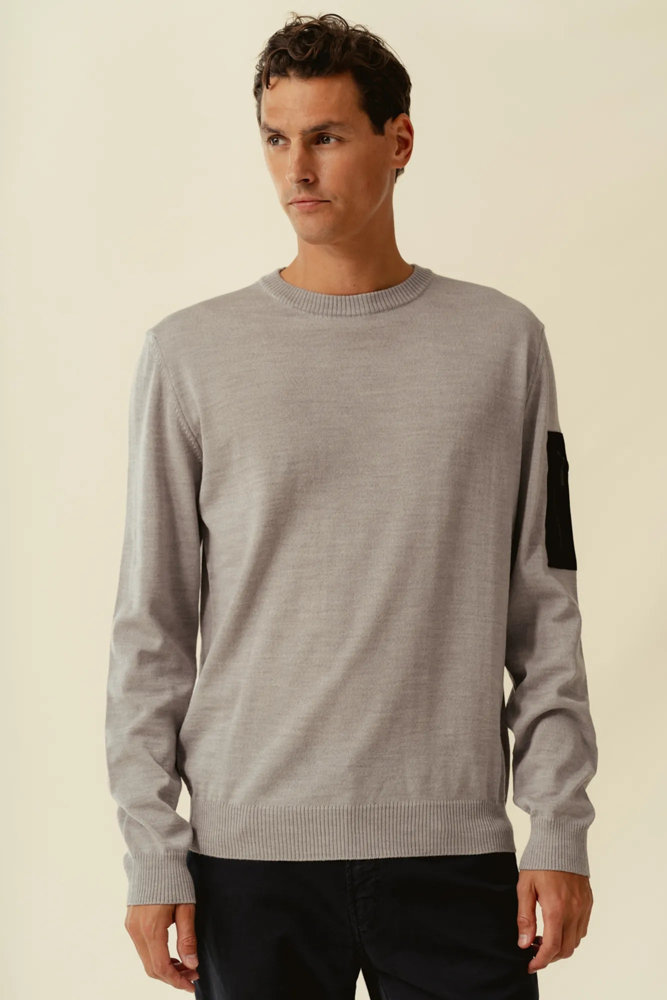 Carrera_BLANK_grey_2