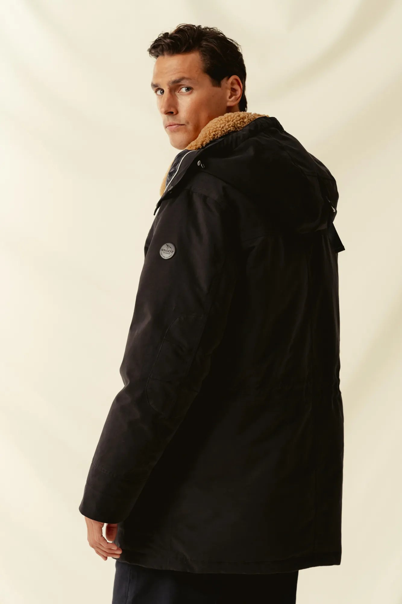 Livigno_BLANK_black-4