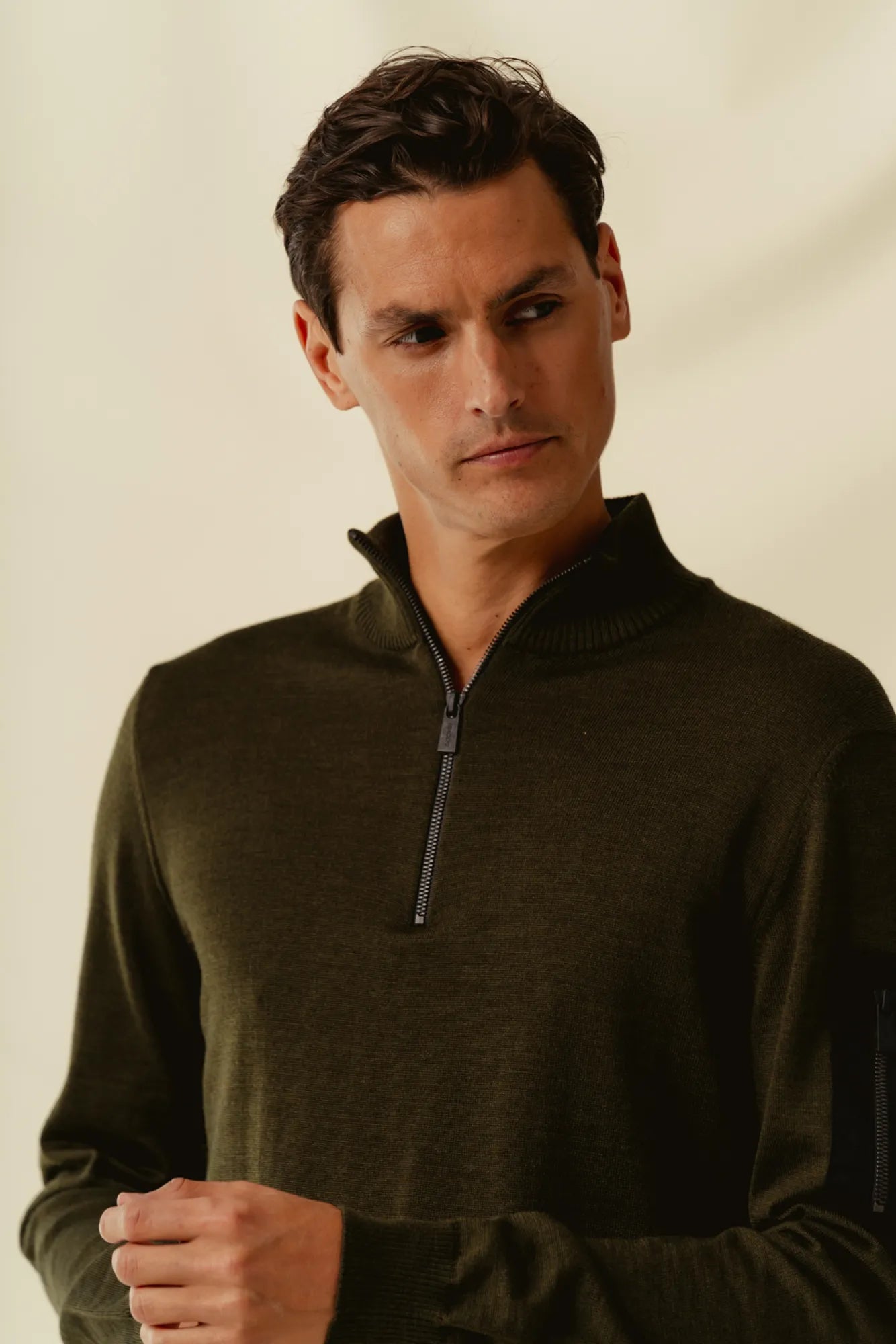 Lucca_BLANK_green-3